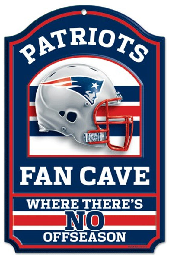 New England Patriots Wood Sign - 11"x17" Fan Cave Design (CDG)