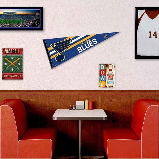 St. Louis Blues Pennant Flag and Wall Tack Pads Mounts