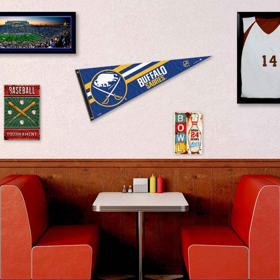 Buffalo Sabres Pennant Flag and Wall Tack Pads Mounts