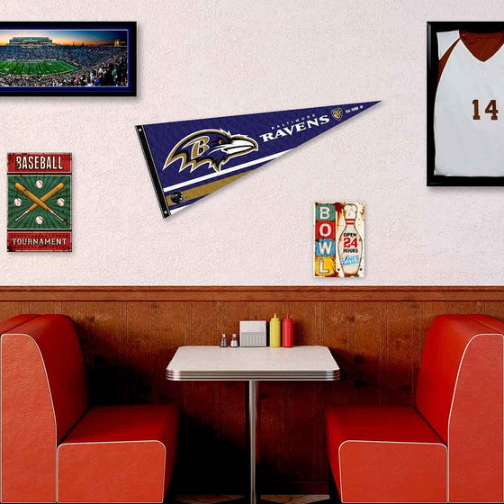 Baltimore Ravens Pennant Banner and Wall Tack Pads