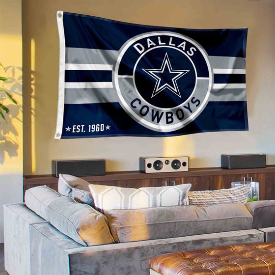 Dallas Cowboys Patch Button Banner and Tapestry Wall Tack Pads