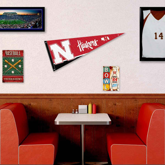 College Flags & Banners Co. Nebraska Cornhuskers Pennant Flag and Wall Tack Mount Pads