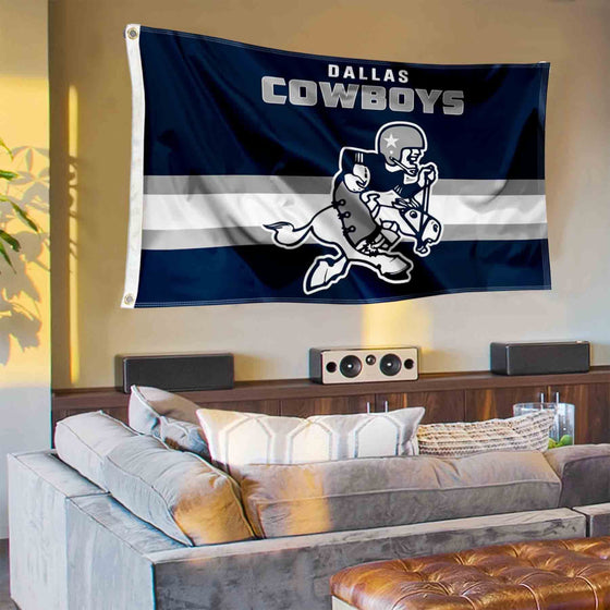 Dallas Cowboys Throwback Retro Vintage Banner and Tapestry Wall Tack Pads