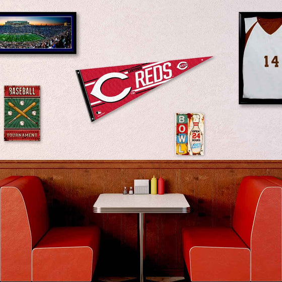 Cincinnati Reds Pennant Banner and Wall Tack Pads