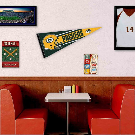 WinCraft Green Bay Packers Official 30 inch Large Pennant