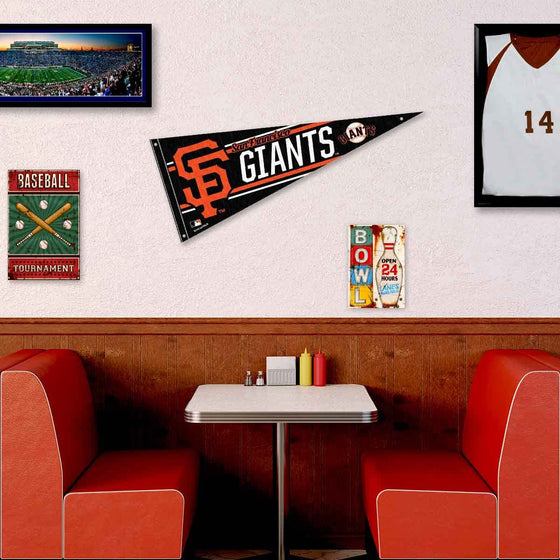 San Francisco Giants Pennant Banner and Wall Tack Pads