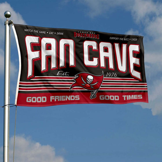 WinCraft Tampa Bay Buccaneers Fan Man Cave Banner Flag