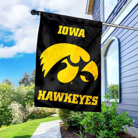 Iowa Hawkeyes House Flag with Flag Pole Set