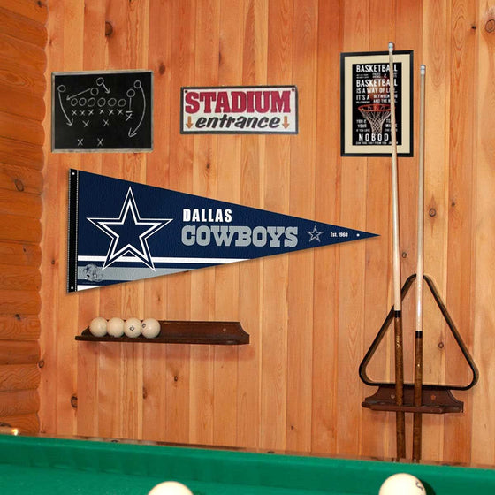 Dallas Cowboys Pennant Banner and Wall Tack Pads