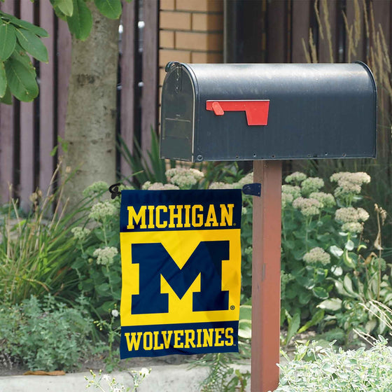 College Flags & Banners Co. Michigan Wolverines Yard Flag and Mailbox Post Pole Mount Holder Set