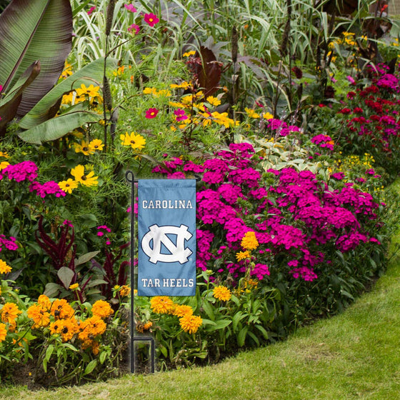 College Flags & Banners Co. North Carolina Tar Heels Mini Garden and Flower Pot Flag Topper