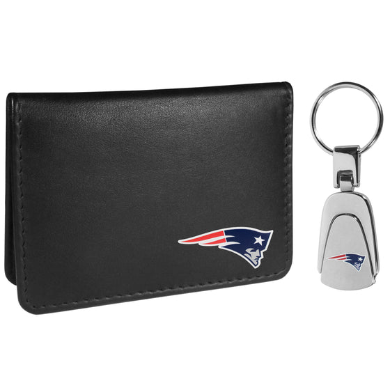 New England Patriots Weekend Bi-fold Wallet & Steel Key Chain