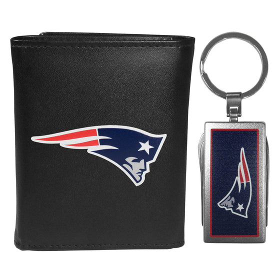 New England Patriots Tri-fold Wallet & Multitool Key Chain