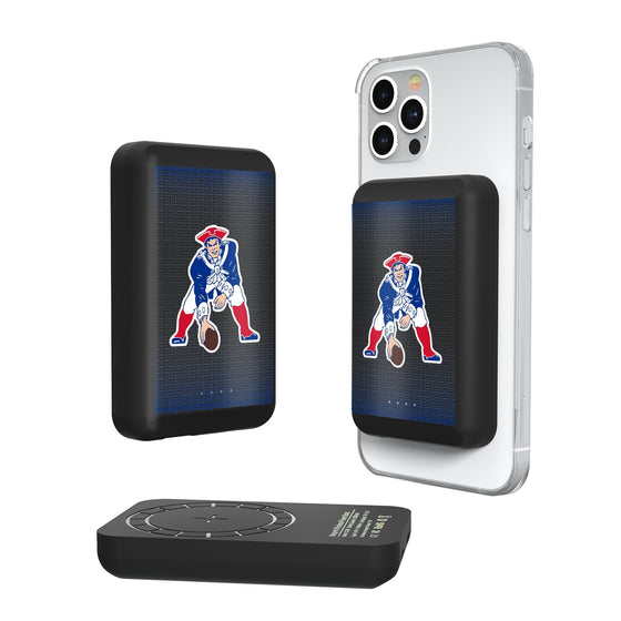 New England Patriots Historic Collection Linen Wireless Mag Power Bank-0