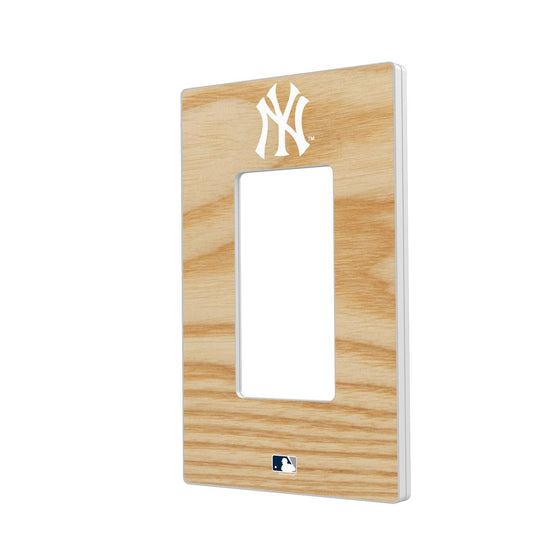 New York Yankees Wood Bat Hidden-Screw Light Switch Plate-1