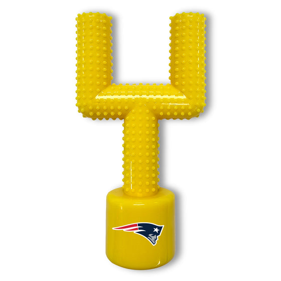 NEW ENGLAND PATRIOTS HARD NYLON GOAL POST CHEW TOY