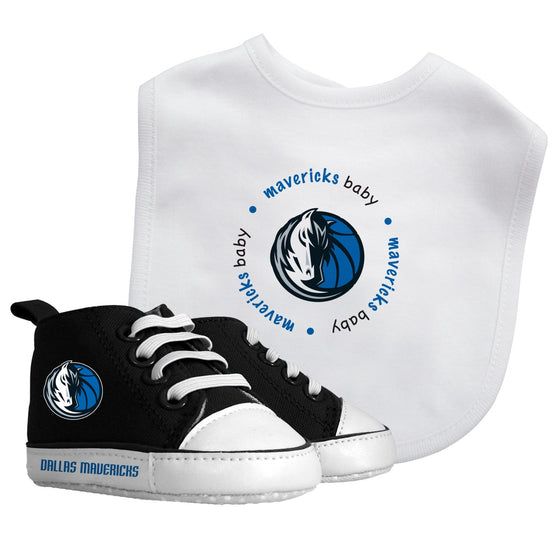 Dallas Mavericks - 2-Piece Baby Gift Set - 757 Sports Collectibles