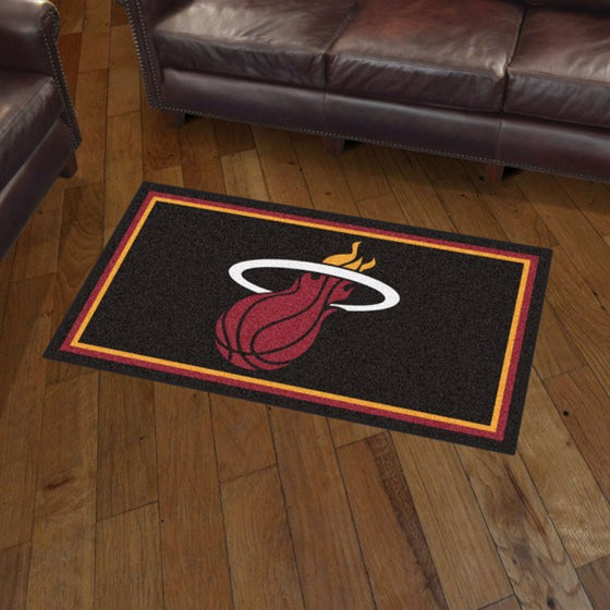 Miami Heat 3'x5' Plush Rug