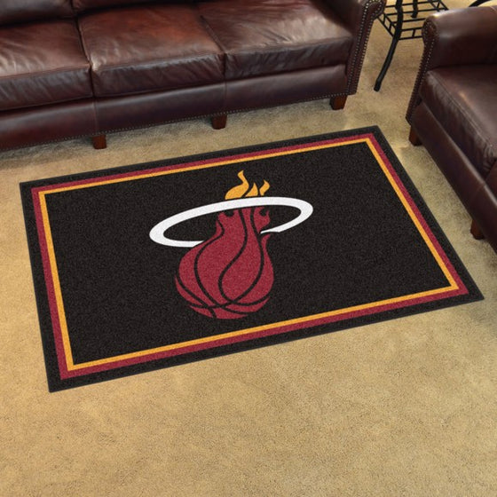 Miami Heat 4'x6' Plush Rug