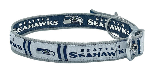 Seattle Seahawks Reversible Collar Pets First - 757 Sports Collectibles