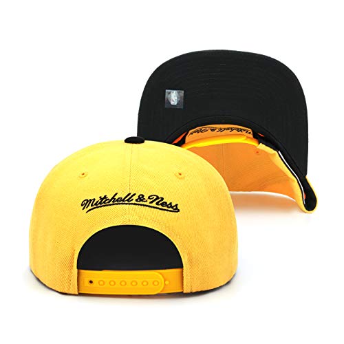 Mitchell & Ness Los Angeles Lakers Snapback Hat - Two-Tone Yellow/Black - LA Lakers Cap - 757 Sports Collectibles