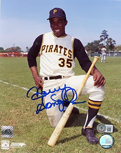 Manny Sanguillen Autographed Pittsburgh 8x10 Photo - BAS (Kneeling) - 757 Sports Collectibles