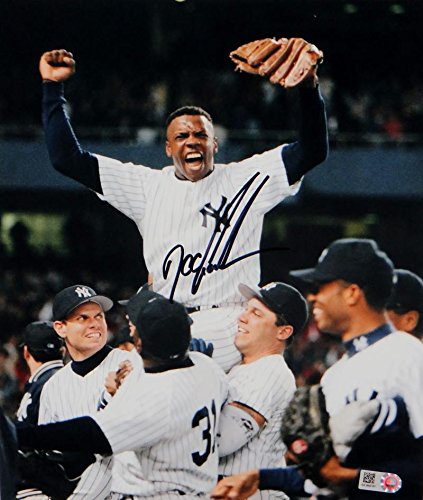 Doc Gooden Signed NY Yankees 8x10 Celebrating Photo- MLB Authenticated Black