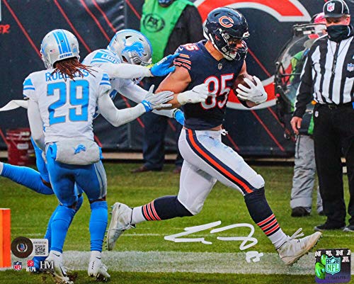 Cole Kmet Signed Chicago Bears Catch Vs Lions 8x10 HM Photo - Beckett W White - 757 Sports Collectibles