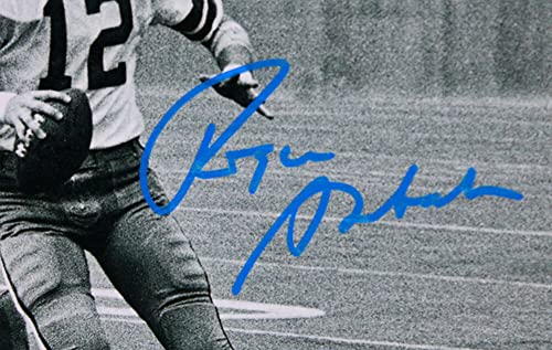 Roger Staubach Autographed Cowboys 8x10 B&W Scrambling FP Photo-Beckett W Hologram Blue - 757 Sports Collectibles