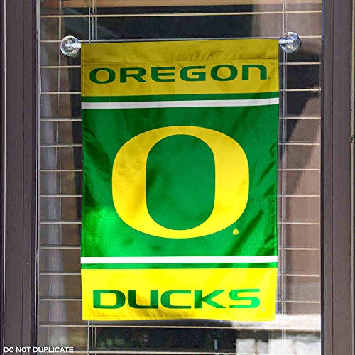 College Flags & Banners Co. Oregon Ducks Garden Flag - 757 Sports Collectibles