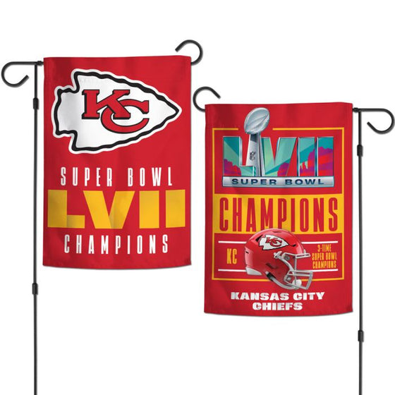 SUPER BOWL CHAMPIONS KANSAS CITY CHIEFS SUPER BOWL CHAMP GARDEN FLAGS 2 SIDED 12.5" X 18" - 757 Sports Collectibles