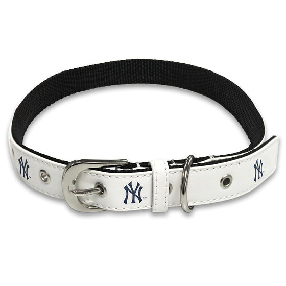 New York Yankees Signature Pro Dog Collar by Pets First - 757 Sports Collectibles