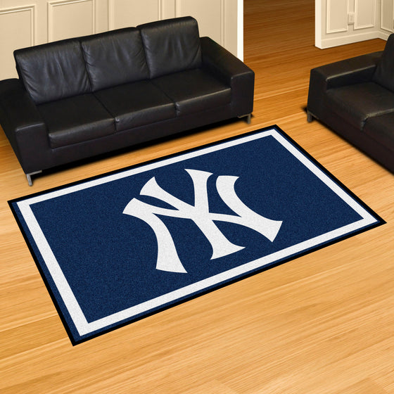 New York Yankees 5ft. x 8 ft. Plush Area Rug