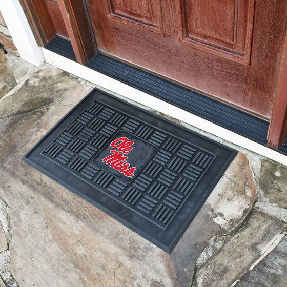 Ole Miss Rebels Heavy Duty Vinyl Medallion Door Mat - 19.5in. x 31in.