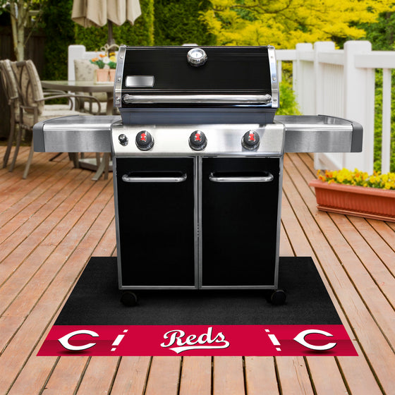 Cincinnati Reds Vinyl Grill Mat - 26in. x 42in.