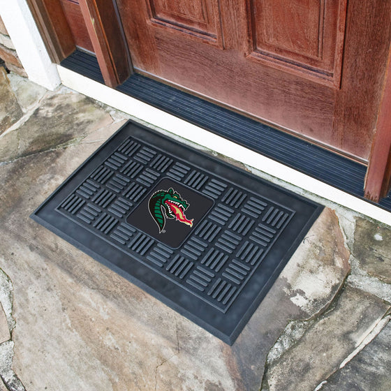 UAB Blazers Heavy Duty Vinyl Medallion Door Mat - 19.5in. x 31in.