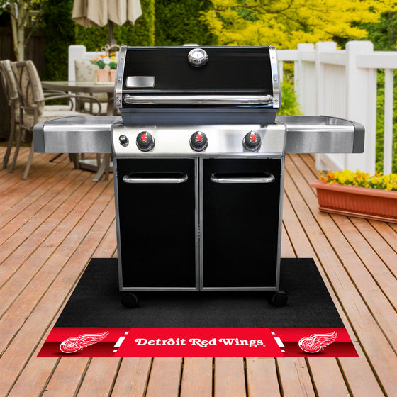 Detroit Red Wings Vinyl Grill Mat - 26in. x 42in.