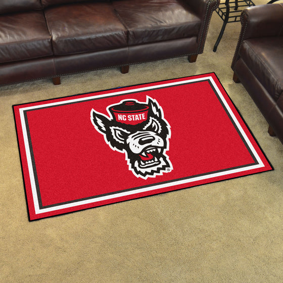 NC State Wolfpack 4ft. x 6ft. Plush Area Rug, Wolf Logo