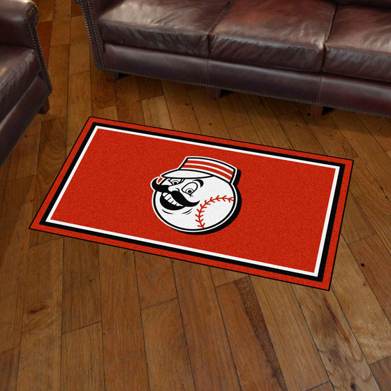 Cincinnati Reds 3ft. x 5ft. Plush Area Rug