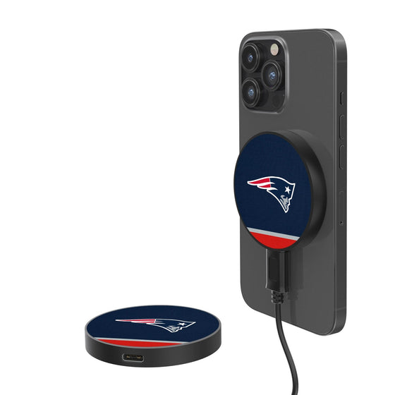 New England Patriots Stripe 10-Watt Wireless Magnetic Charger - 757 Sports Collectibles