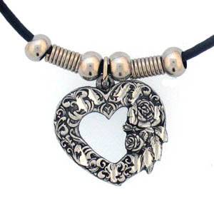 Earth Spirit Necklace - Scroll Heart (SSKG) - 757 Sports Collectibles