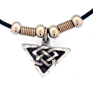 Earth Spirit Necklace - Celtic Triangle (SSKG) - 757 Sports Collectibles