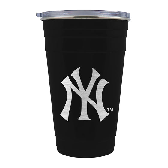 New York Yankees 22 oz. Stealth TAILGATER Tumbler