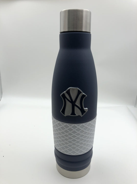 New York Yankees 20 oz. SPORT Hydration Bottle