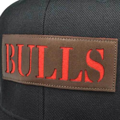 Chicago Bulls LASER CUT LEATHER Snapback Mitchell & Ness NBA Hat